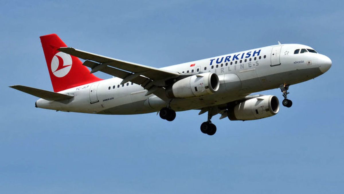 THY Uçağı Tavanına Bagaj Paleti Çarptı, Hasar Oluştu