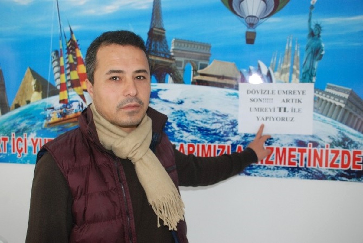 Tokat\'ta "Dövizle Umreye Son, Artık Umreyi TL ile Yapıyoruz" Kampanyası