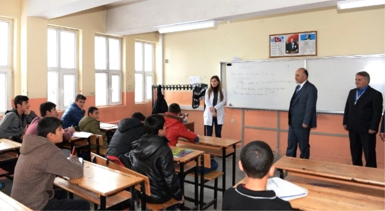 Vali Azizoğlu, "Muhtaç Öğrencinin Vebali Benden Sorulur"