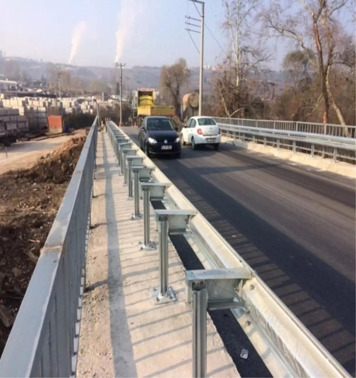 Büyükşehir Tarafından Yenilenen Gebze Tavşanlı\'daki Köprü Tamamlandı