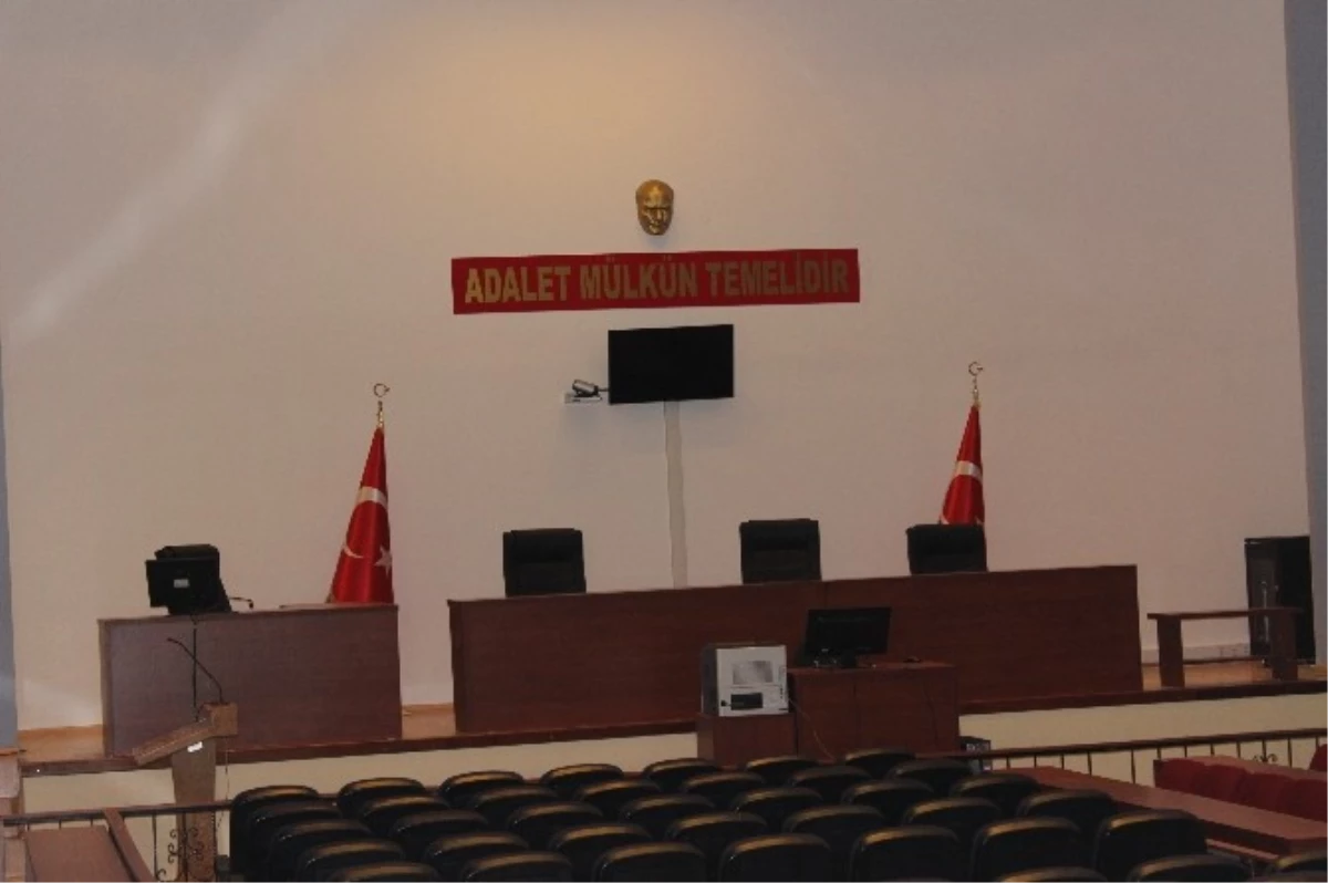 Denizli\'de Kongre Merkezi Fetö Davası İçin Duruşma Salonuna Dönüştürüldü