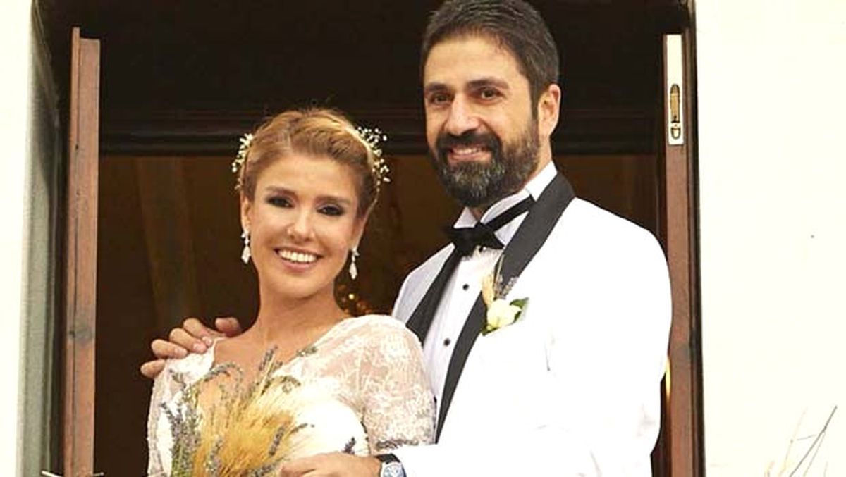 Gülben Ergen ve Erhan Çelik Boşandı