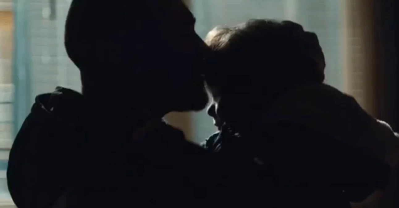 İçerde Yeni Bölümünden İlk Görüntü! Mert'in Kimliği Açığa mı Çıkıyor?