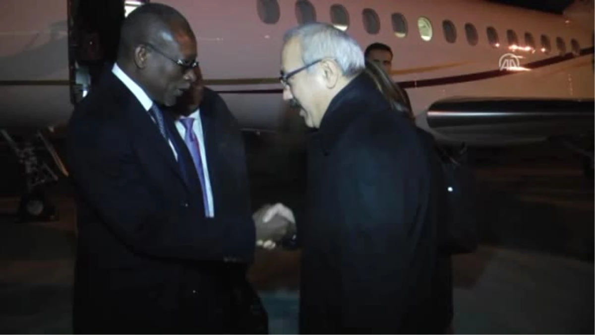Kalkınma Bakanı Lütfi Elvan, Benin Cumhurbaşkanı Talon\'u Karşıladı