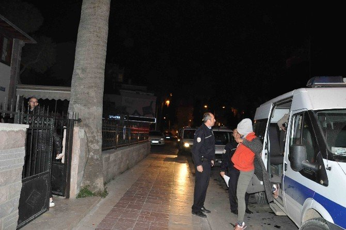 Kayıp 7 Çocuk Kuşadası\'nda Bulundu