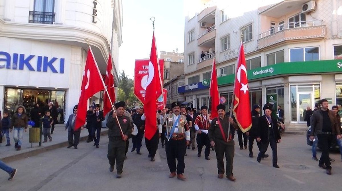 Kilis\'te Kurtuluş Yürüyüşü
