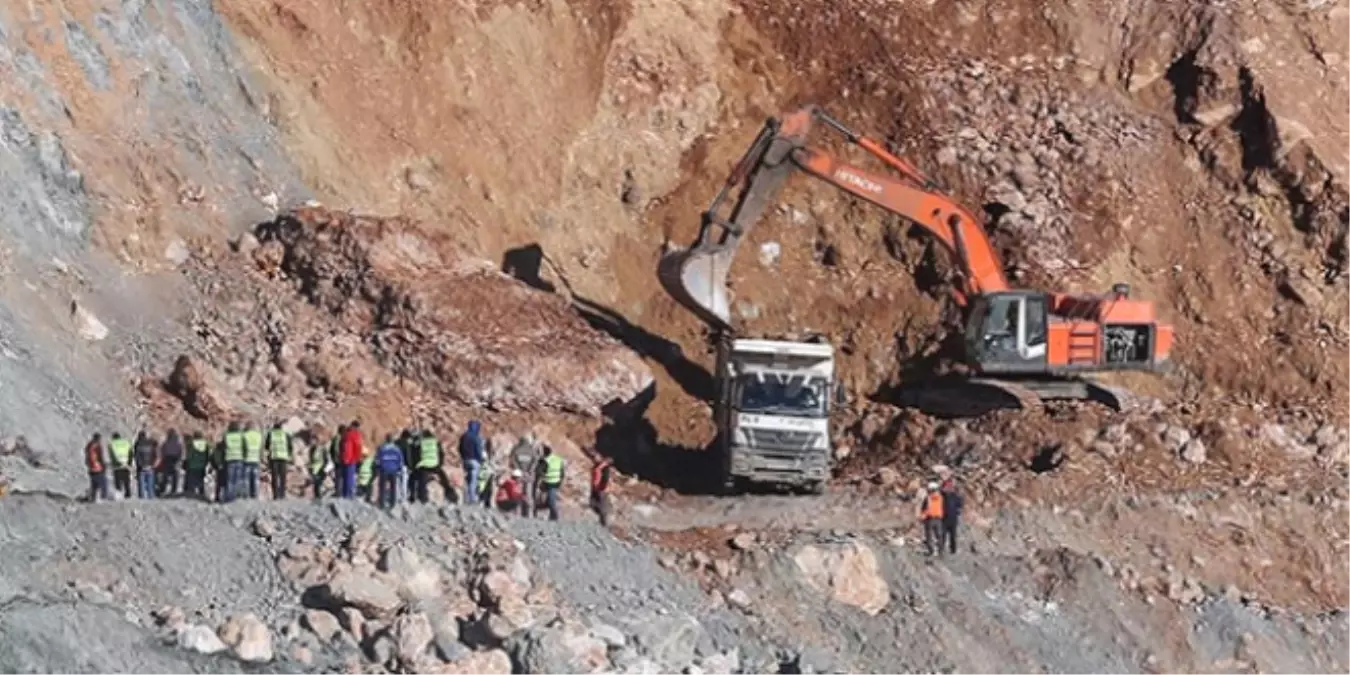 Siirt\'teki Maden Ocağında Bir İşçinin Daha Cesedine Ulaşıldı