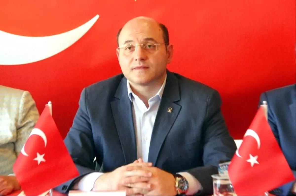 Ali Çetinbaş: Kütahyalılar\'ın, Dövizini Bozdurarak, Türk Lirasının Değerini ve Onurunu Koruma...