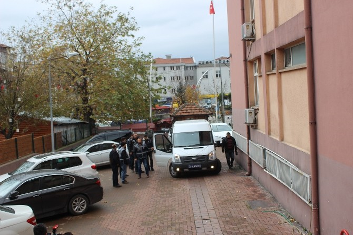 Bartın\'da Fetö\'den Adliyeye Sevk Edilen 3 Kişi Tutuklandı