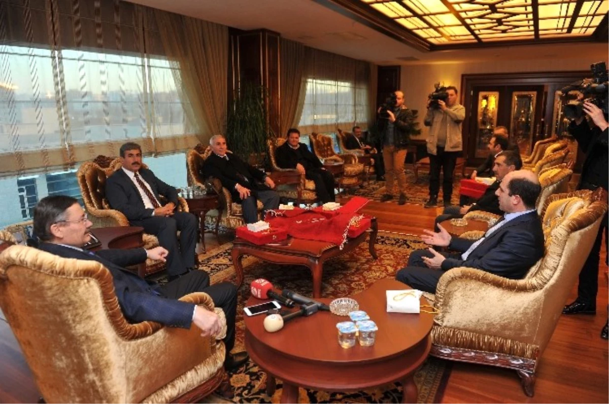 Başkan Gökçek\'e Anadolu Köy Korucularından Ziyaret