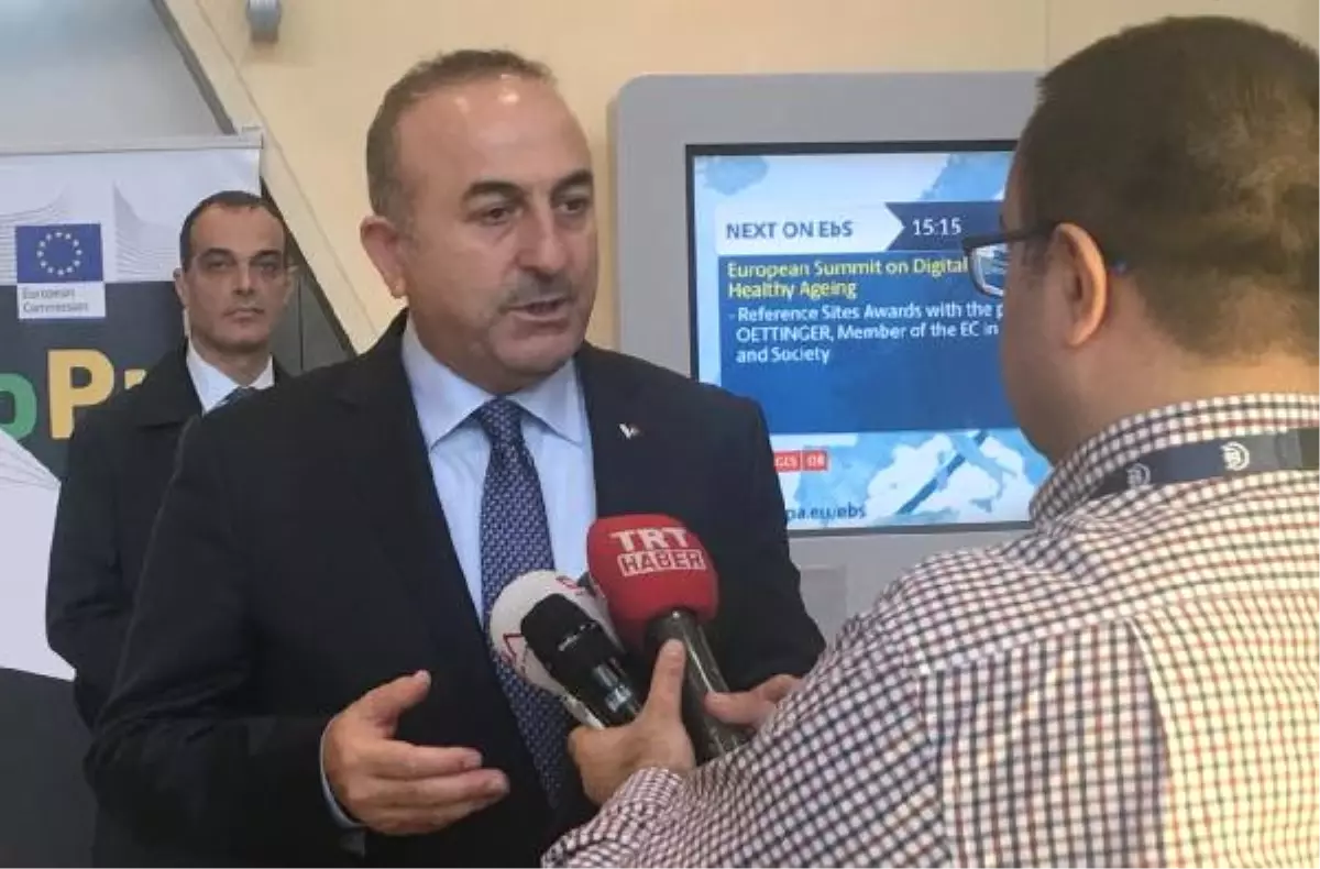 Çavuşoğlu: Hukuk Ortada, Temennimiz Yunanistan\'ın Darbeci 8 Askeri İade Etmesidir