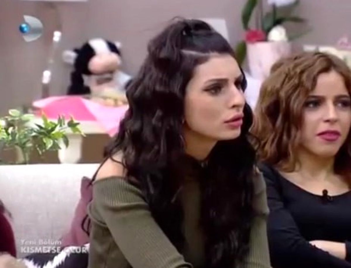 Damat Adayı 'Oynanılacak Kadınsın' Deyince Gelin Adayı Çıldırdı