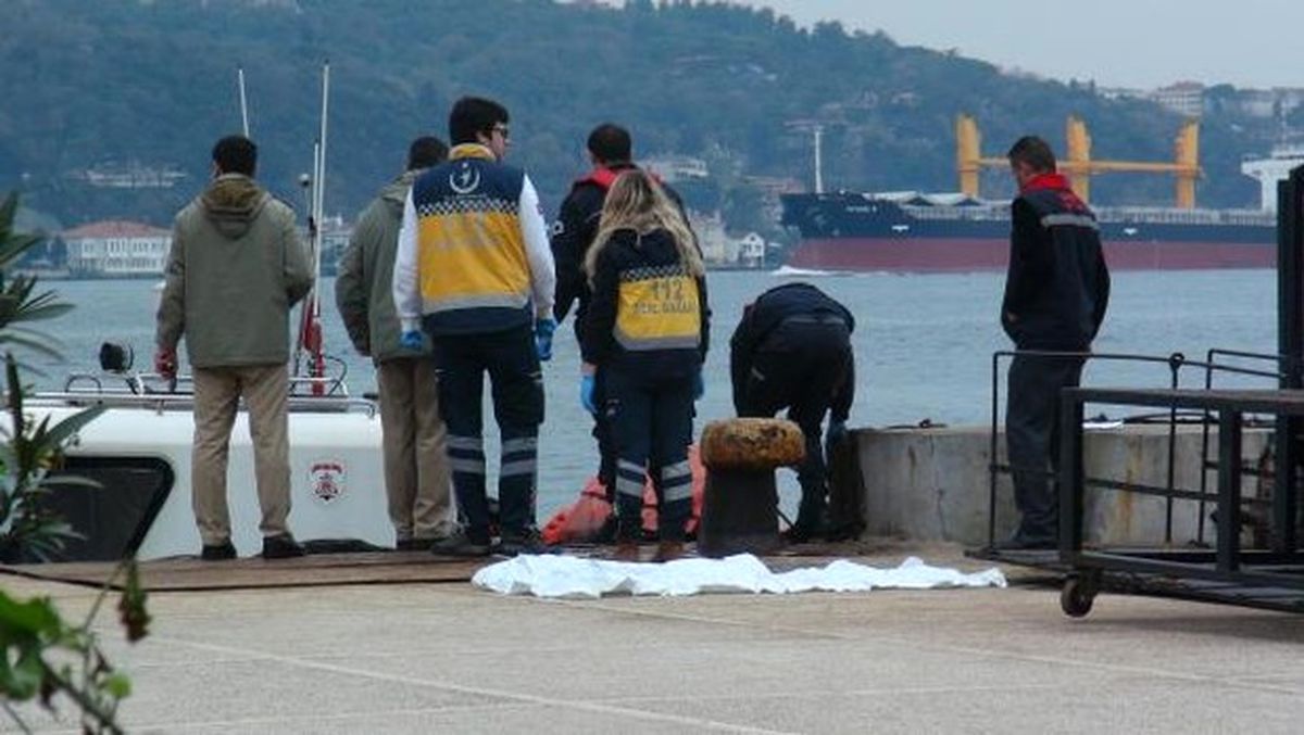 Ek Görüntü ve Bilgilerle) 15 Temmuz Şehitler Köprüsü\'nden Atlayarak İntihar Etti