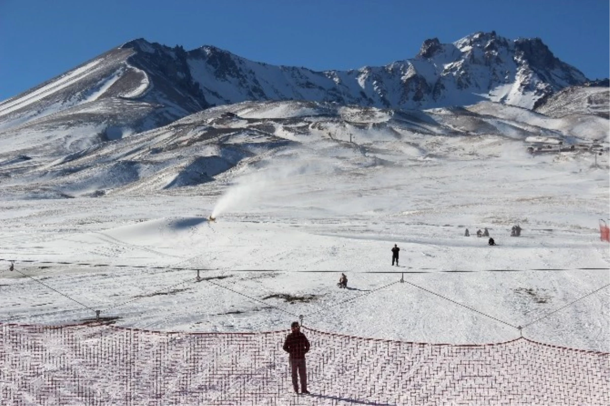 Erciyes\'te Kayak Sezonu Hafta Sonu Açılıyor