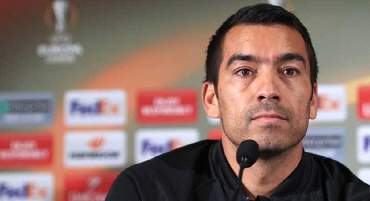 Feyenoord Teknik Direktörü Bronckhorst İki Farkla Yenmemiz Gerekecek
