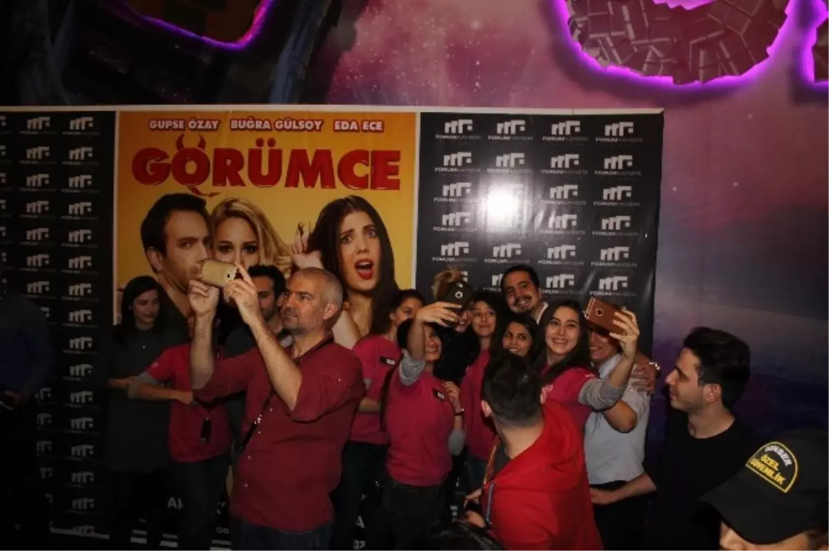 Görümce Filminin Oyuncuları Forum Kayseri\'de