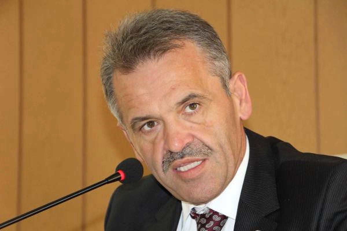 İşadamı Solmaz ve 2 Kişiye Fetö\'den Tutuklama
