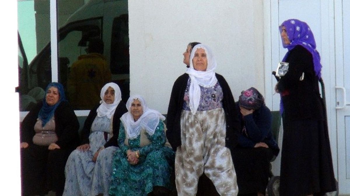 Nusaybin\'de Patlama: 3 Yaralı