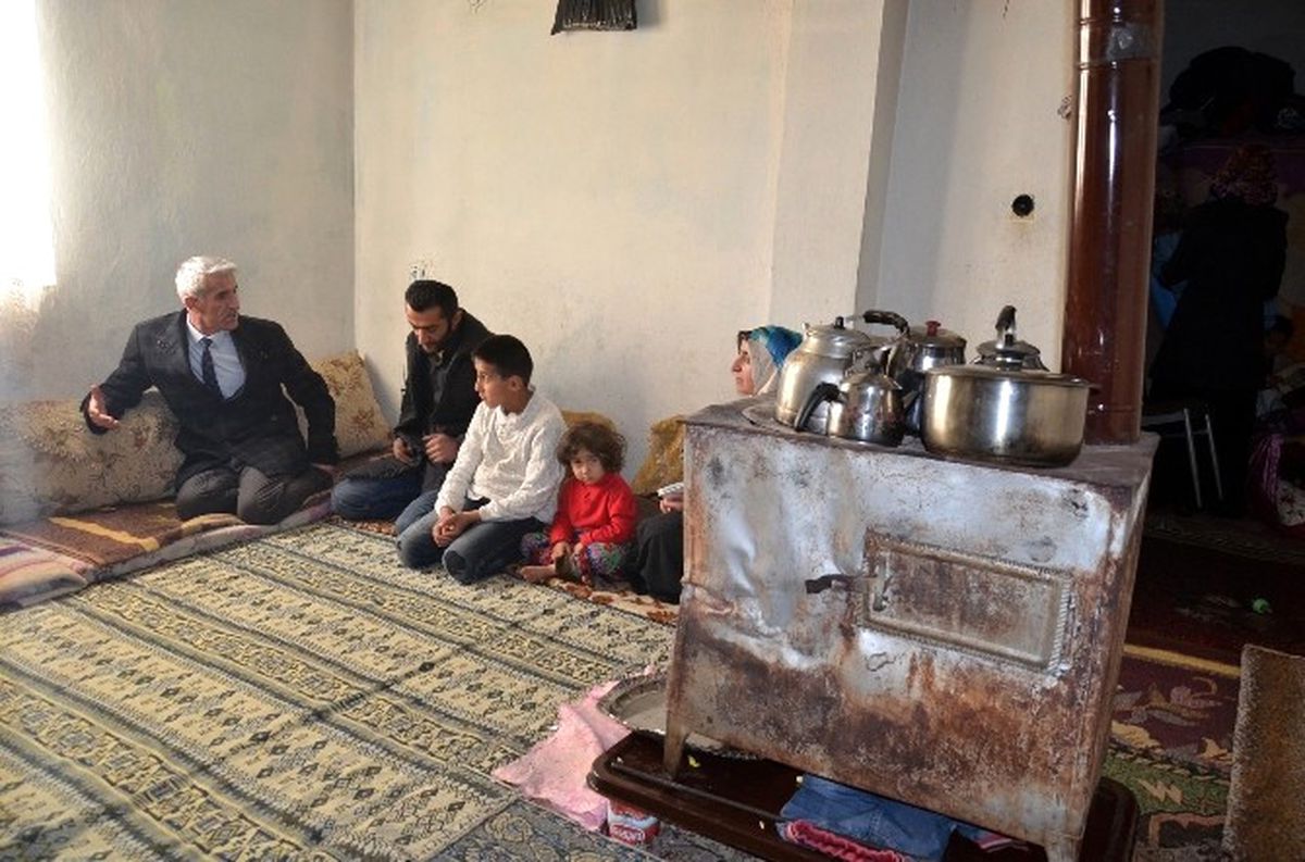Tek Odada Yaşayan 6 Kişilik Aileye Devlet Sahip Çıktı