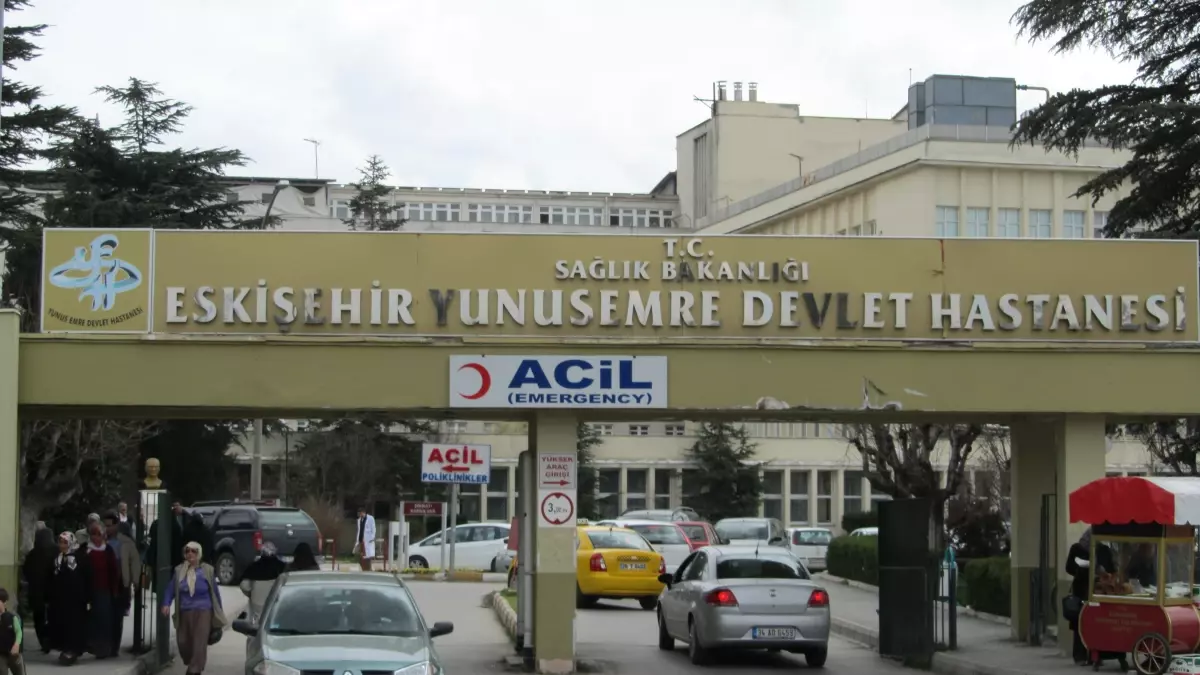 Yunus Emre Devlet Hastanesinde Başarılı Operasyon