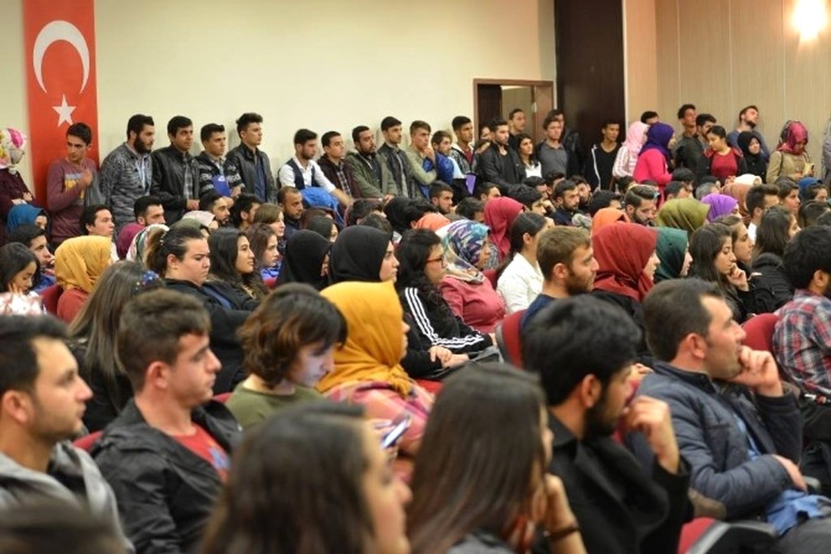 15 Temmuz Sonrası ve İslam Coğrafyası" Konferansı