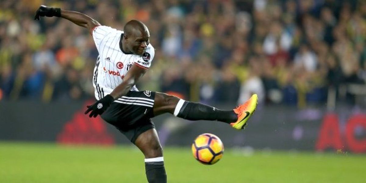 Aboubakar Özür Diledi!