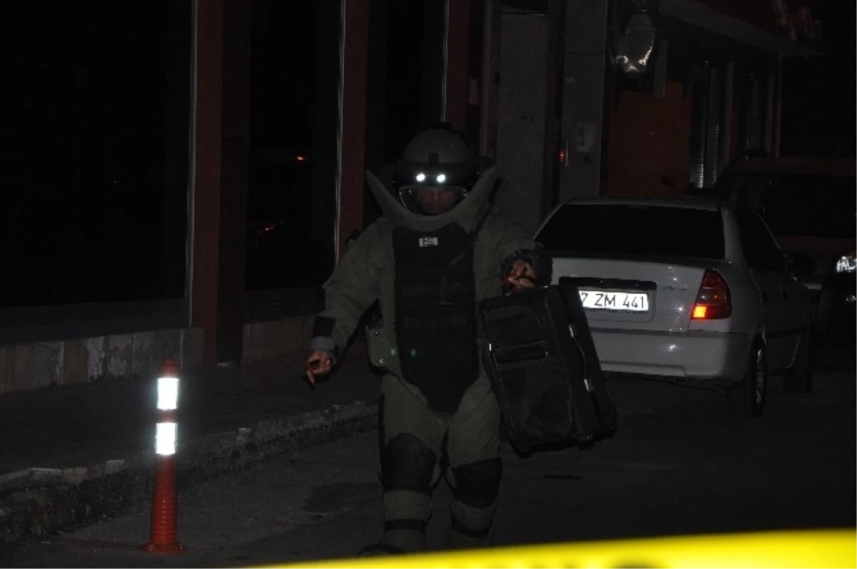 Antalya\'da Boş Valiz Polisi Alarma Geçirdi