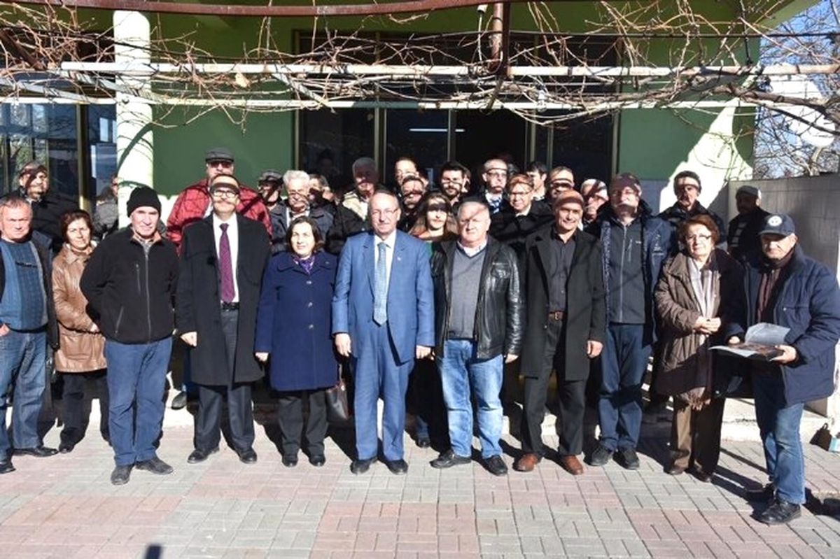 Başkan Albayrak Balabanlı\'da Vatandaşlarla Buluştu