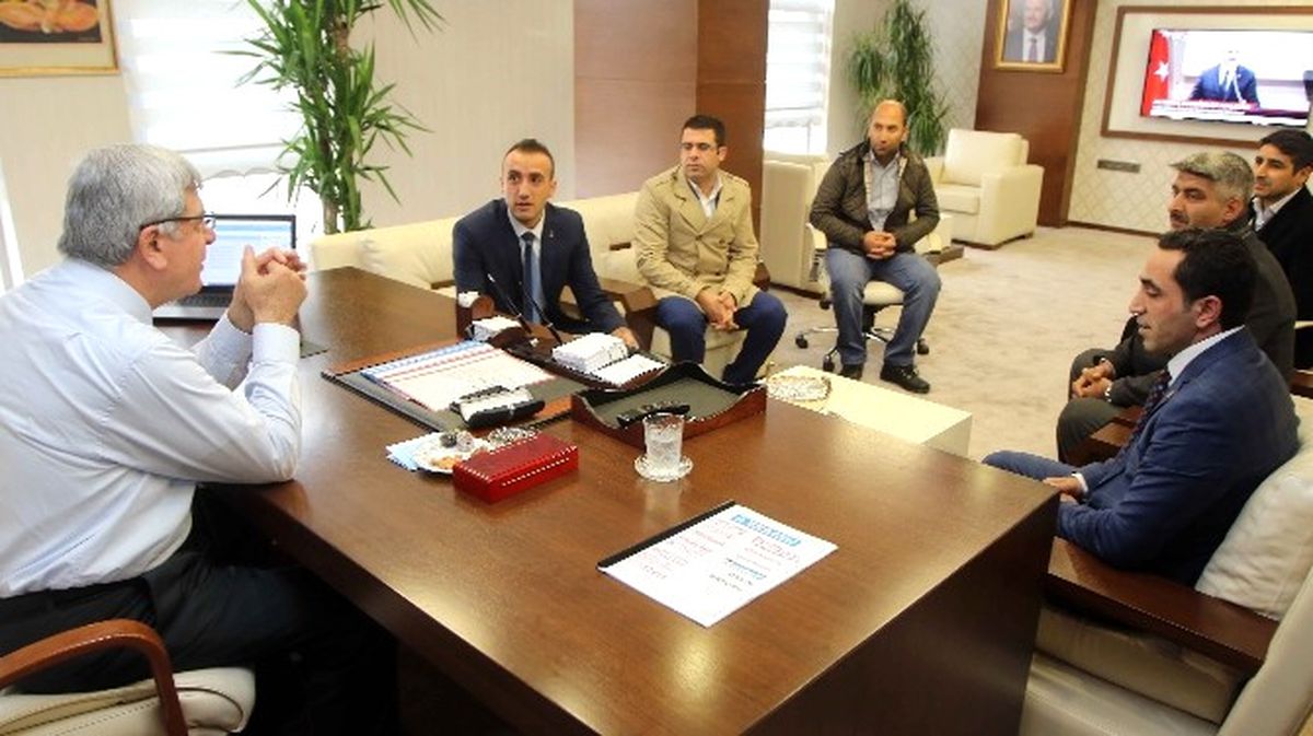 Başkan Karaosmanoğlu, Stk\'larla Bir Araya Geldi