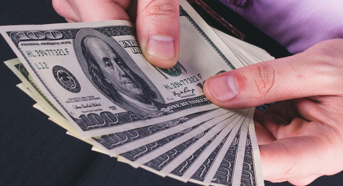 Dolar 3.35\'in Altını Gördü