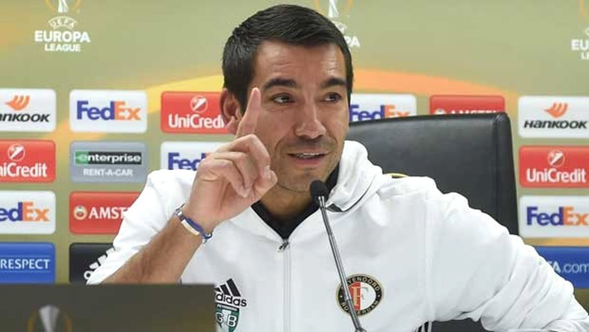 Feyenoord Teknik Direktörü Van Bronckhorst: "Şans Bizden Yana Değildi"
