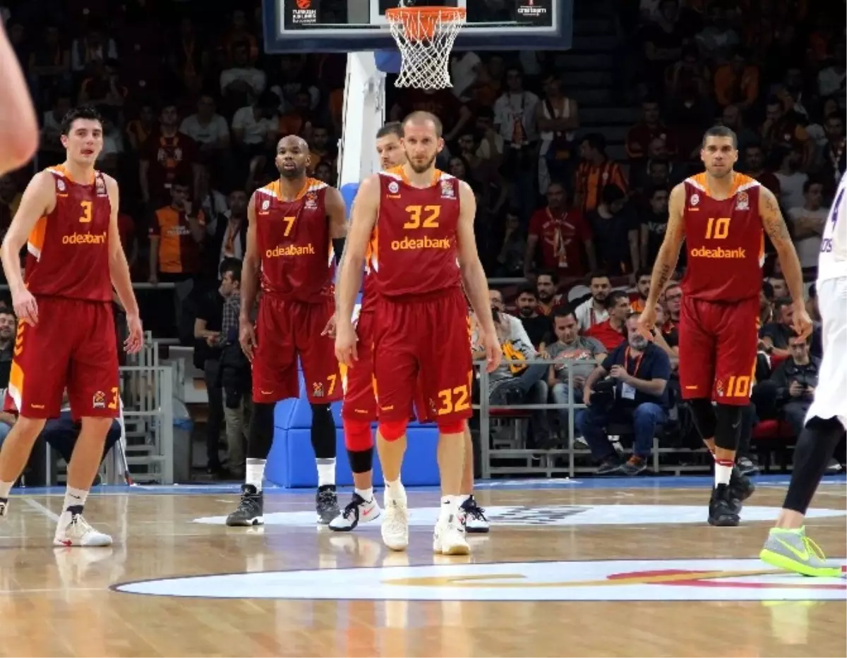 Galatasaray, Panathinaikos Deplasmanında