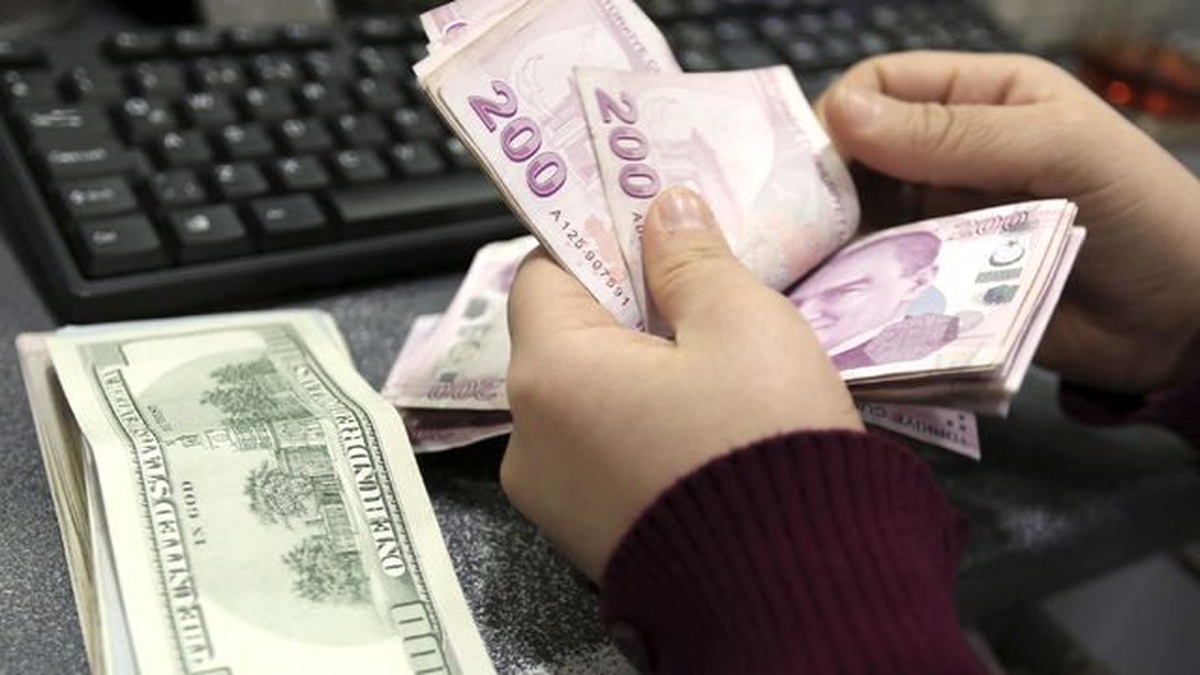 Grafikli - Türk Lirasının Yıldızı Parlıyor