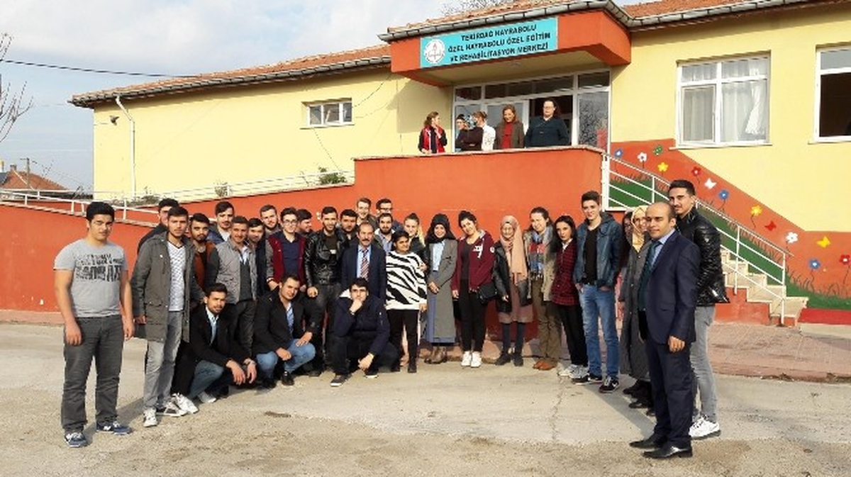 Hayrabolu Kredi ve Yurtlar Kurumu Öğrencilerinden Rehabilitasyon Merkezine Ziyaret