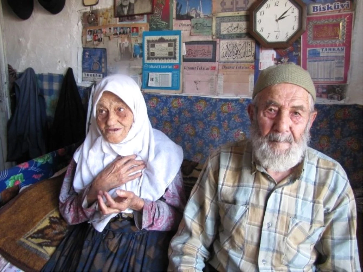 Hisarcık\'ın En Yaşlı Kadını 96 Yaşında Vefat Etti
