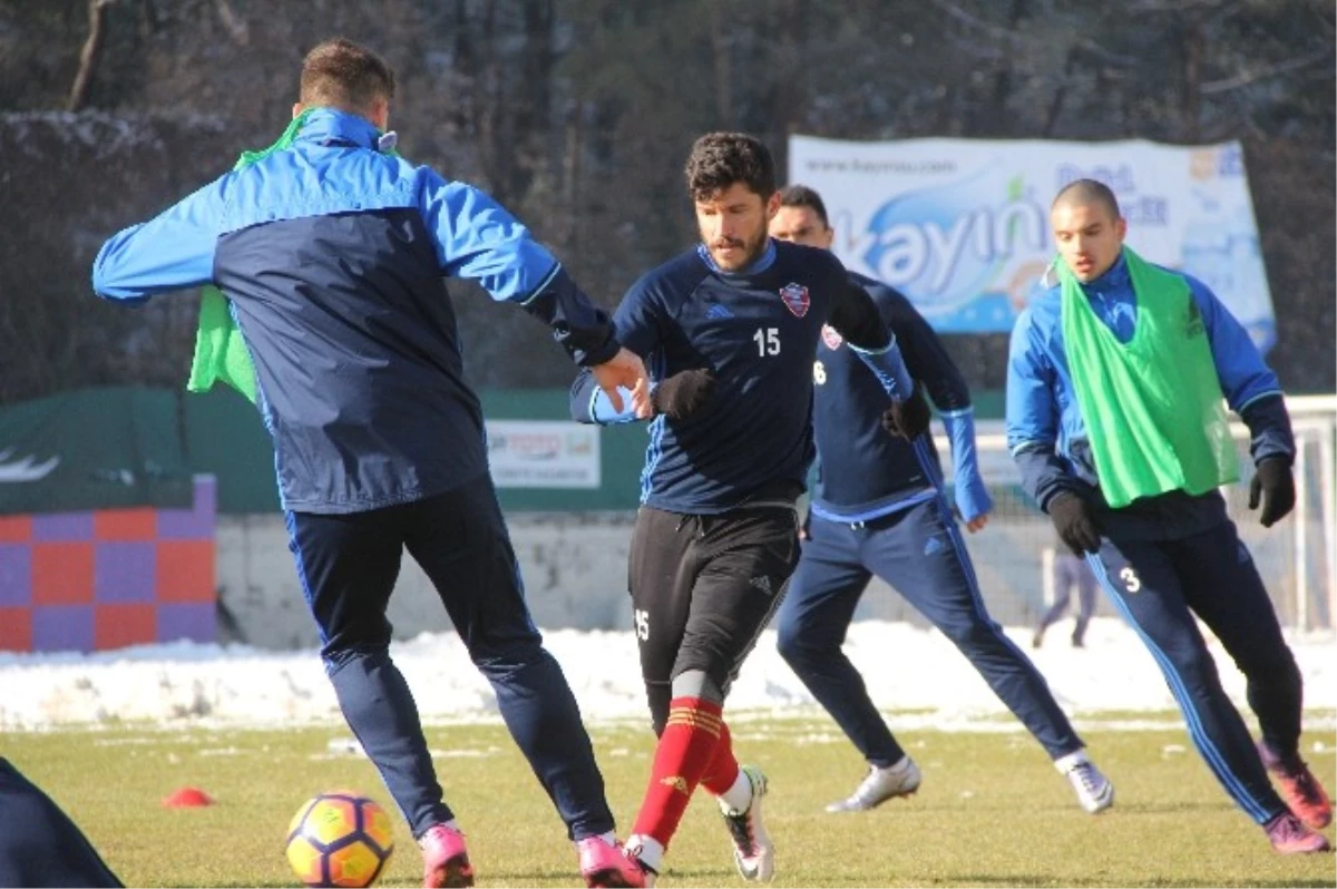 Karabükspor\'da Alanyaspor Hazırlıkları Sürüyor