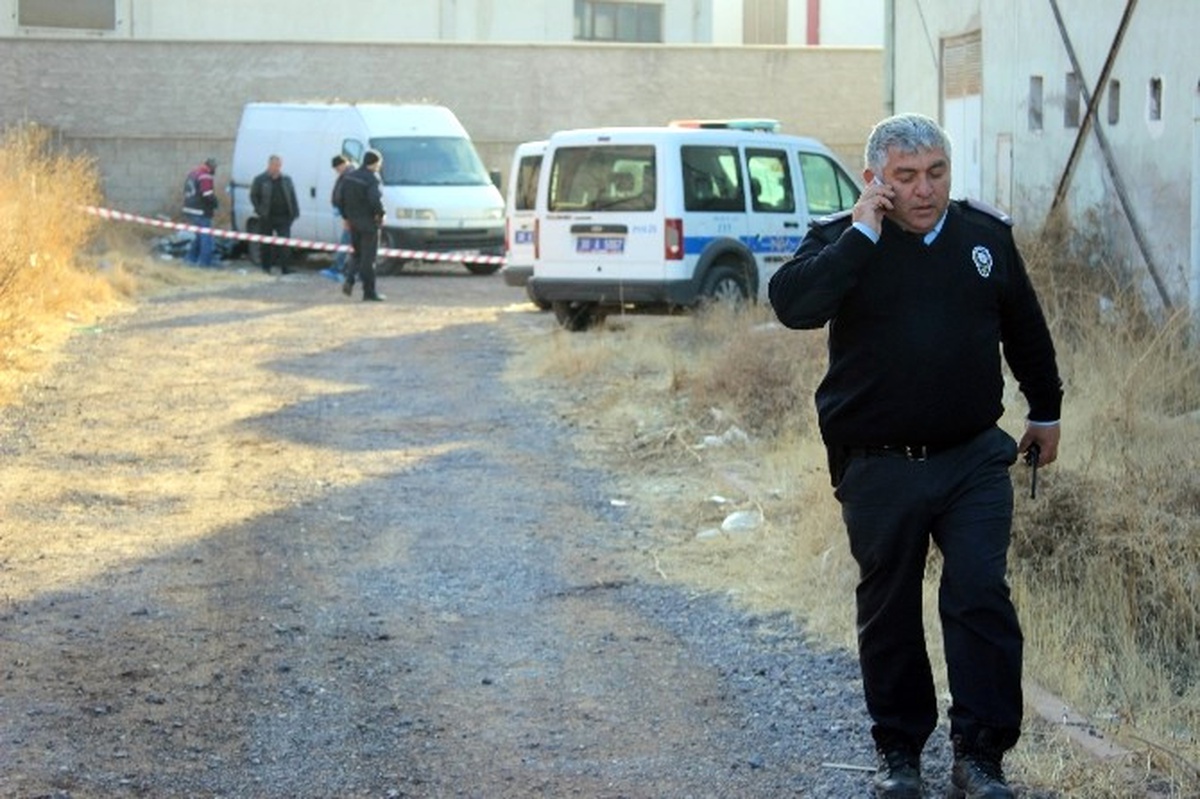 Kayseri\'de Alacak Verecek Kavgası Kanlı Bitti: 1 Ölü