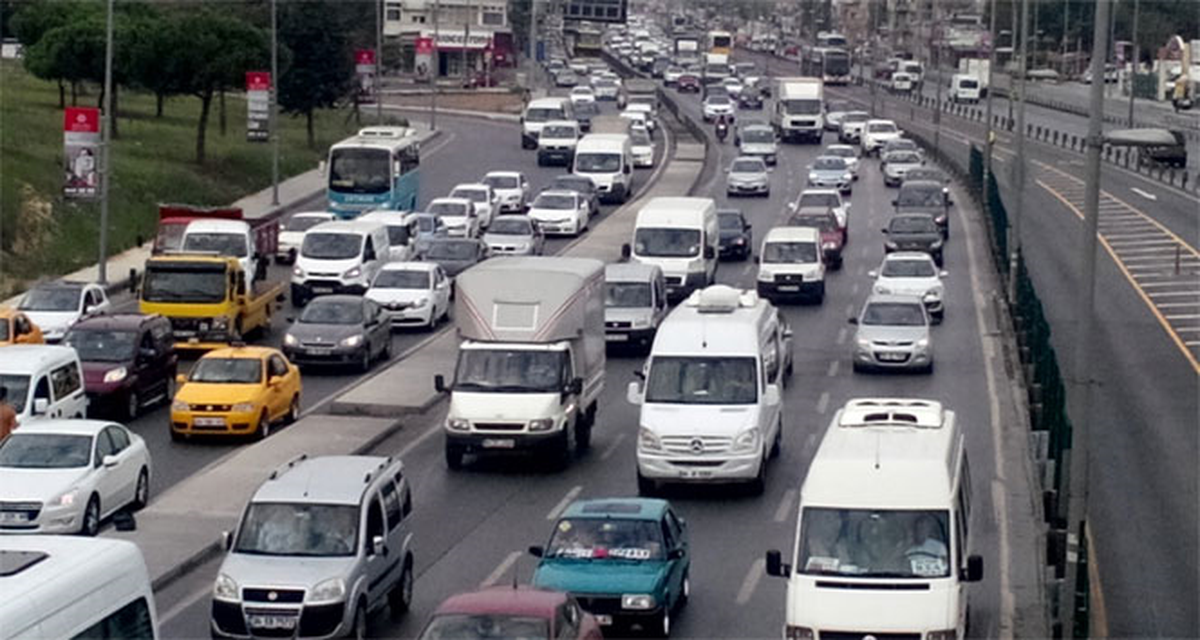 Kocaeli\'de Trafikteki Araç Sayısı 350 Bini Aştı