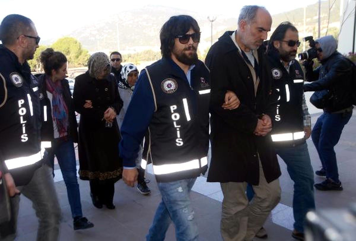 Kos\'a Kaçamadan Yakalanan Fetö Şüphelilerinden 6\'sı Tutuklandı