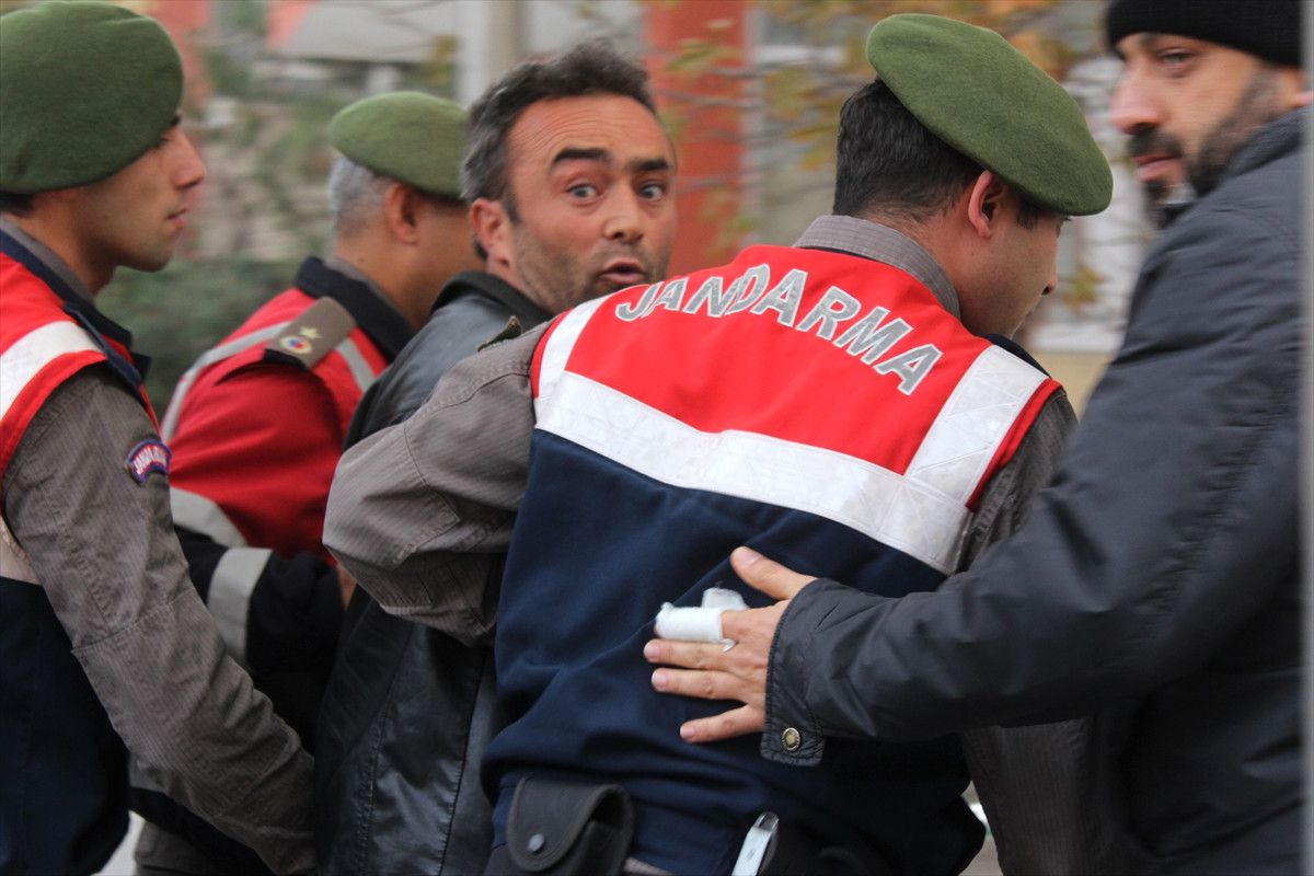 Niğde\'nin "Eşkıya"Sına Atla Yemek Servisi Yapılmış