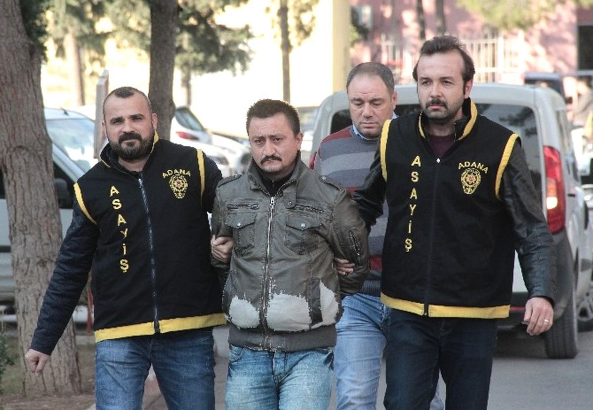 Önce Yemek Ismarladı, Gözüne Merhem Sürdü Sonra 6 Parçaya Ayırdı