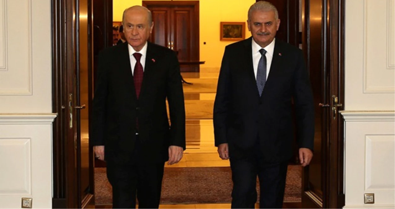 AK Parti ile MHP 'Yeni Anayasa'da Uzlaştı: Teklif Cuma ya da Cumartesi Meclis'te