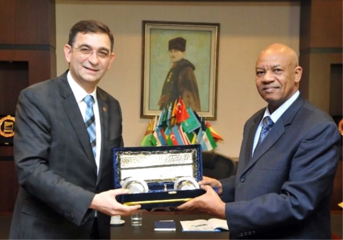 Sudan Cumhuriyeti İstanbul Başkonsolosu Altohamy\'den Gso\'ya Ziyaret