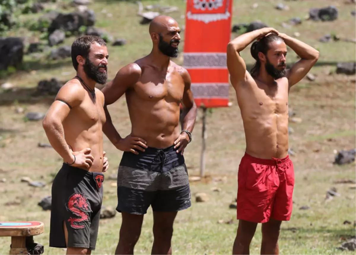 Survivor Çekimlerinde Neler Yaşanıyor? İşte O Kamera Arkası Görüntüleri
