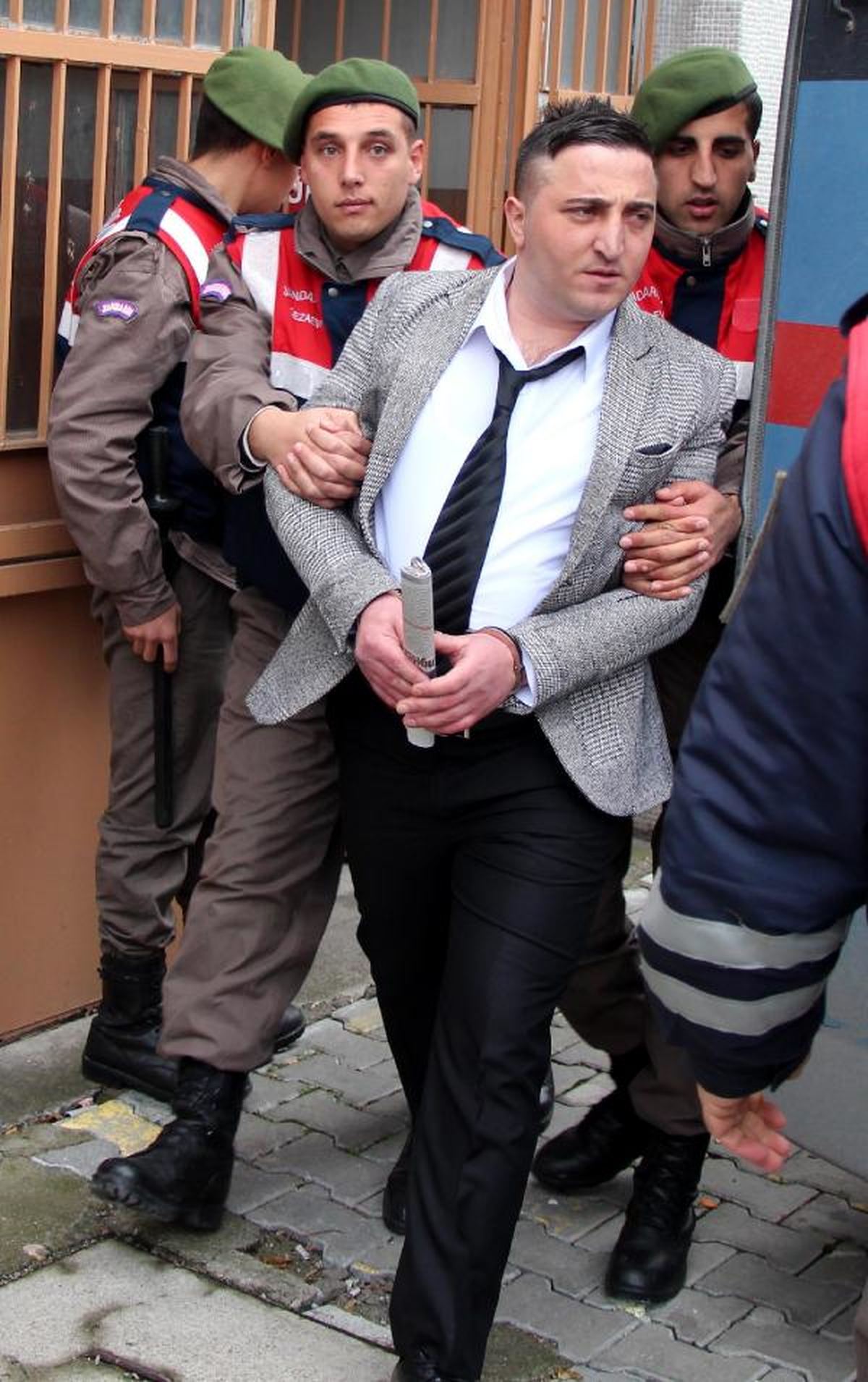 Uyuşturucu Kullanmayacağına Dair Söz Veren Sanığa Tahliye