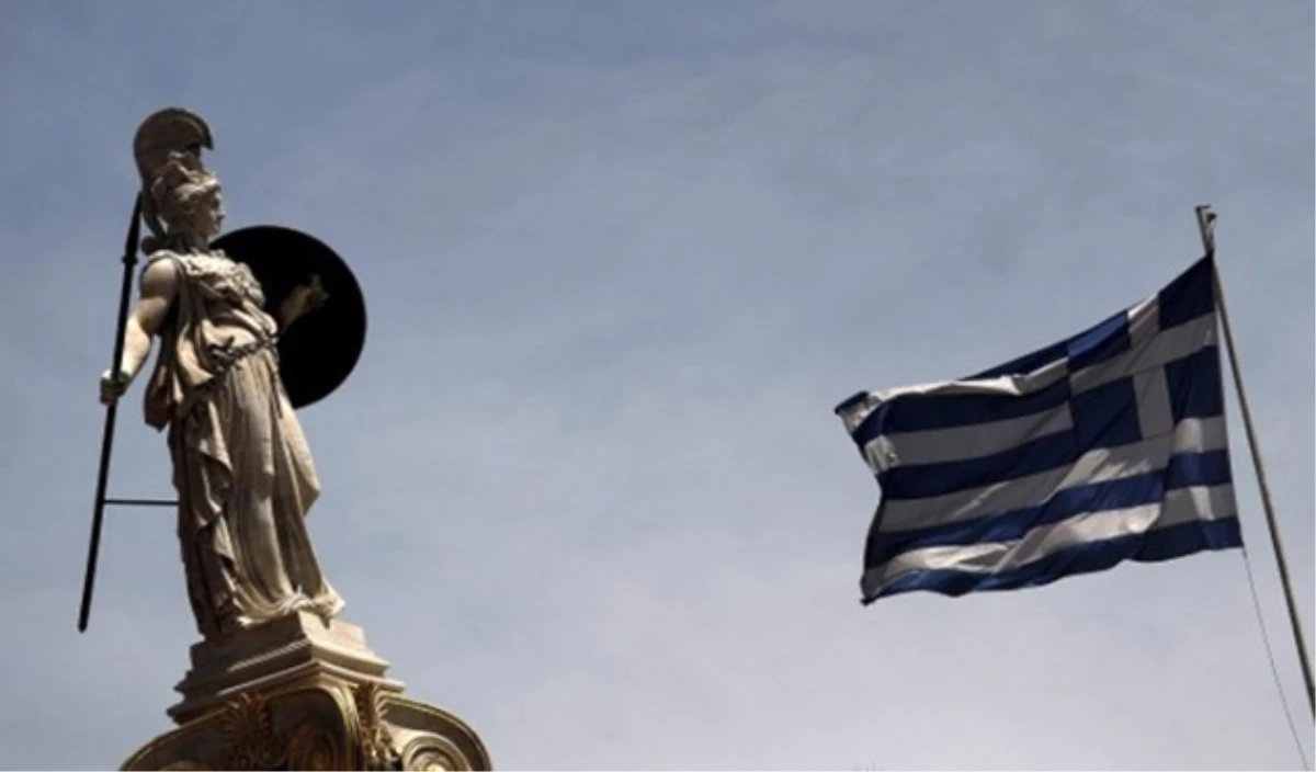 Yunanistan\'da Grev Hayatı Durdurdu