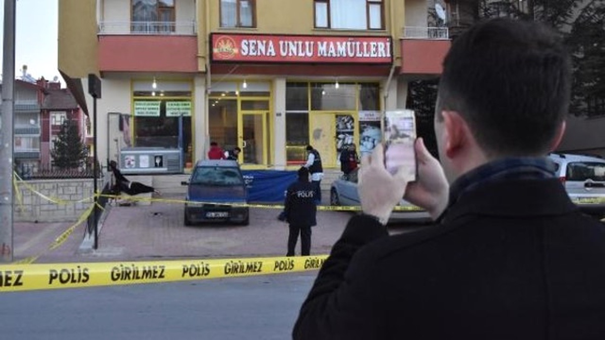 8\'nci Kattan Düşen 22 Yaşındaki Kadın Öldü