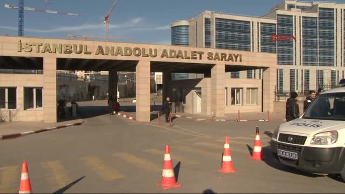 Adliye Önünde Silah Sesleri Hareketliliğe Neden Oldu