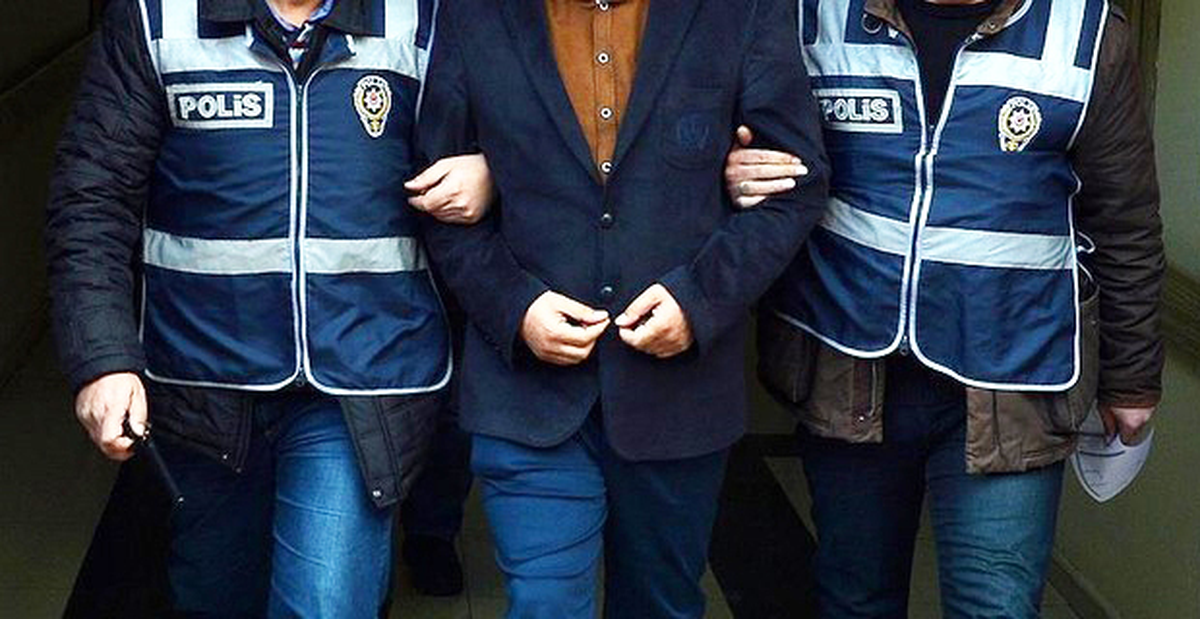 Antalya\'da Fetö\'den 1164 Kişi Tutuklandı
