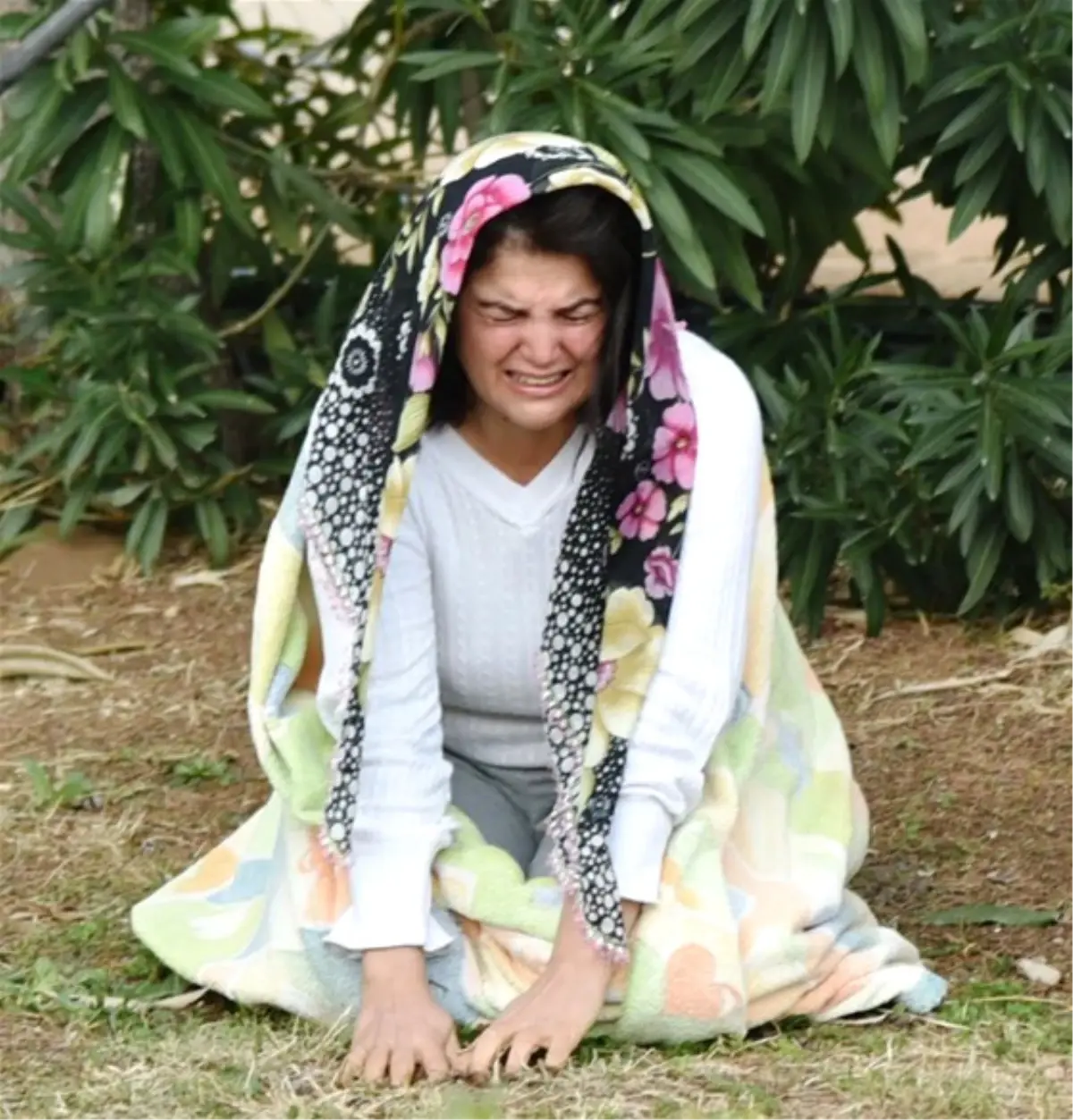 Antalya Işadamı 6\'ncı Kattan Ölüme Atladı, Eşi Gözyaşı Döktü